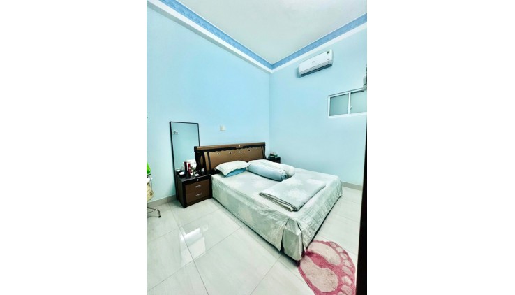 Bán Gấp Nhà 2 Tầng Hẻm Xe Hơi 67m2_4*17 Chỉ 5.3 tỷ 3PN Gần Vincom Lê Văn Việt Tăng Nhơn Phú A Thủ Đức
